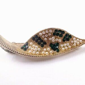 Vintage Curved Leaf/Foliage motif Brooch with Rhinestones.